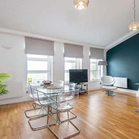 Mulberry North Penthouse By City Living London Bagian luar foto